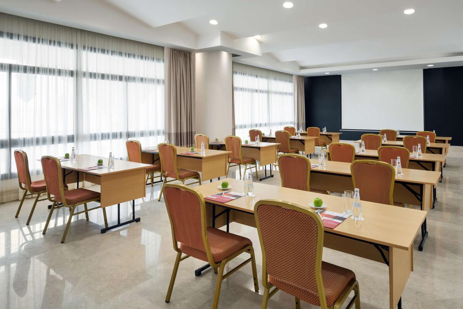 Park Inn by Radisson Makkah Al Naseem